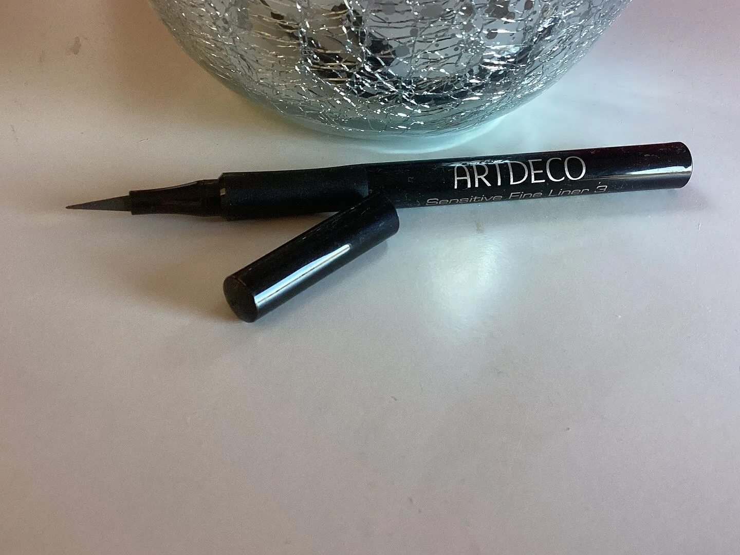 ARDECO Sensitive Fine Liner Eyeliner 1 Deep Black