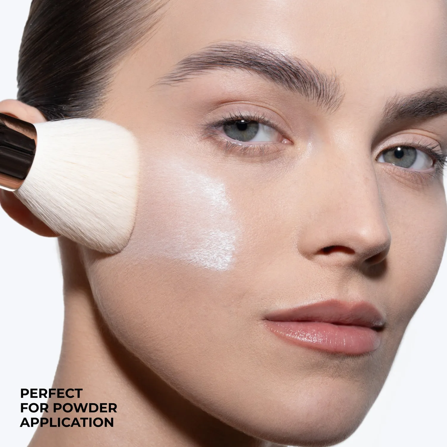 Natasha Denona Hy-Glam Powder Brush Puderpinsel