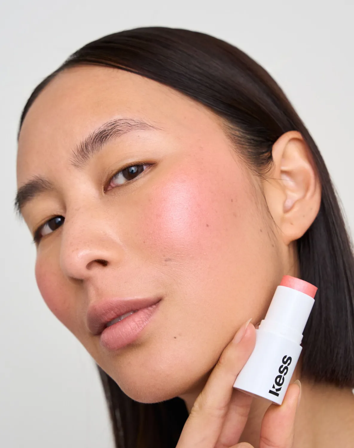 Kess Berlin Ready Set Glow Schminkset Mono Stick
