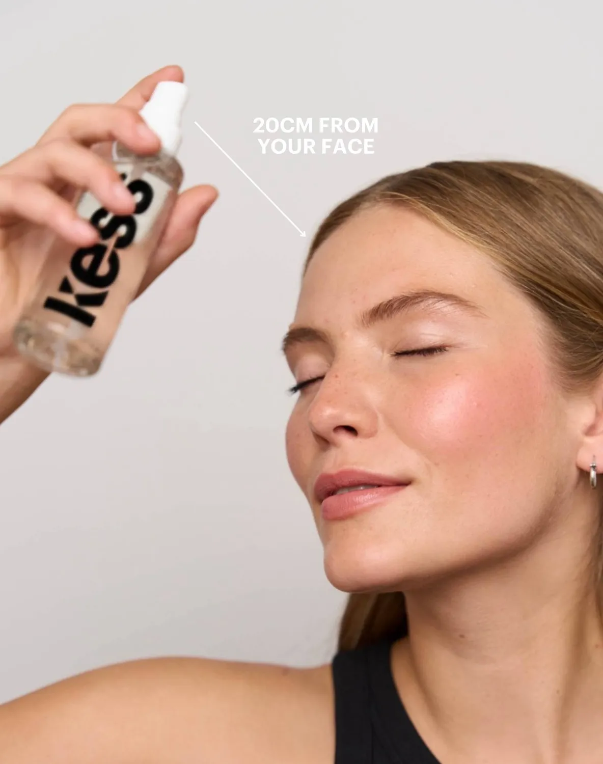 Kess Berlin Glow & Go Setting Spray Fixierspray 16h Halt