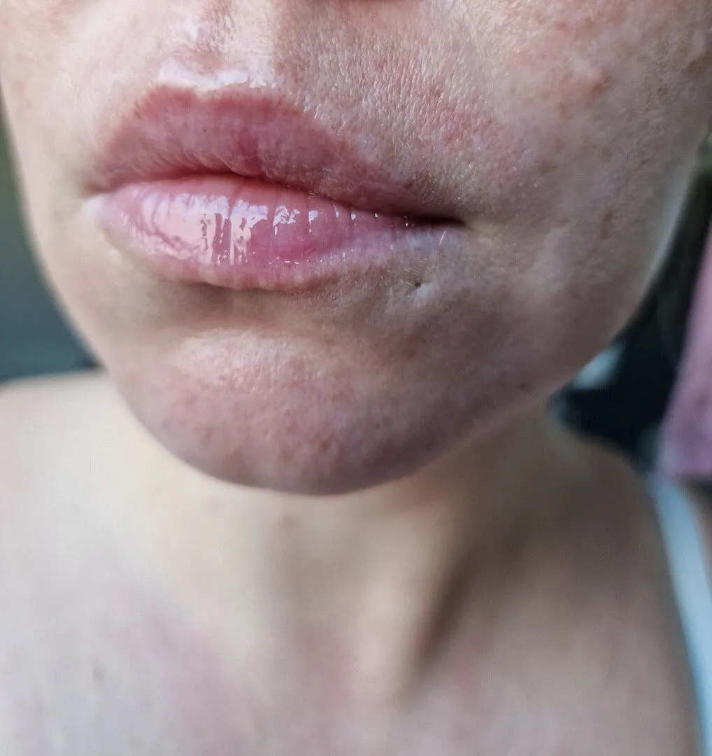 ARTDECO Lip Wonder Serum Lipgloss 3 caring viola pflegend