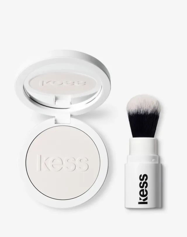 Kess Berlin Blur Me Out Make-up Set Mono Stick Puder glow