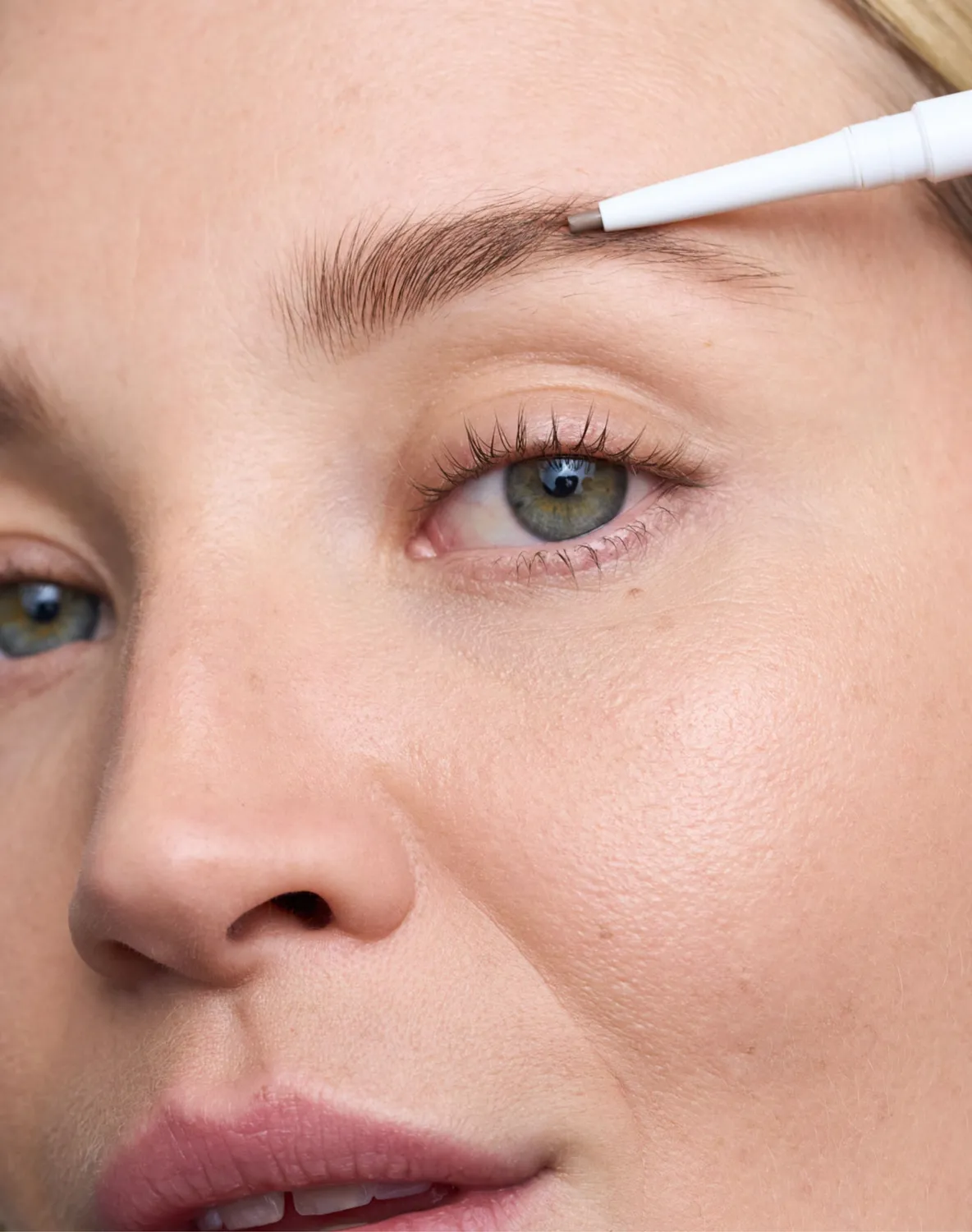 Kess Berlin Wow Brows Augenbrauen Set Filler Pencil