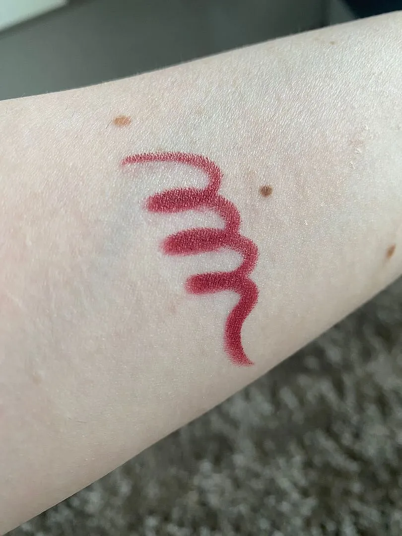 Natasha Denona Berry Pop Lip Crayon Lipliner cranberry vegan