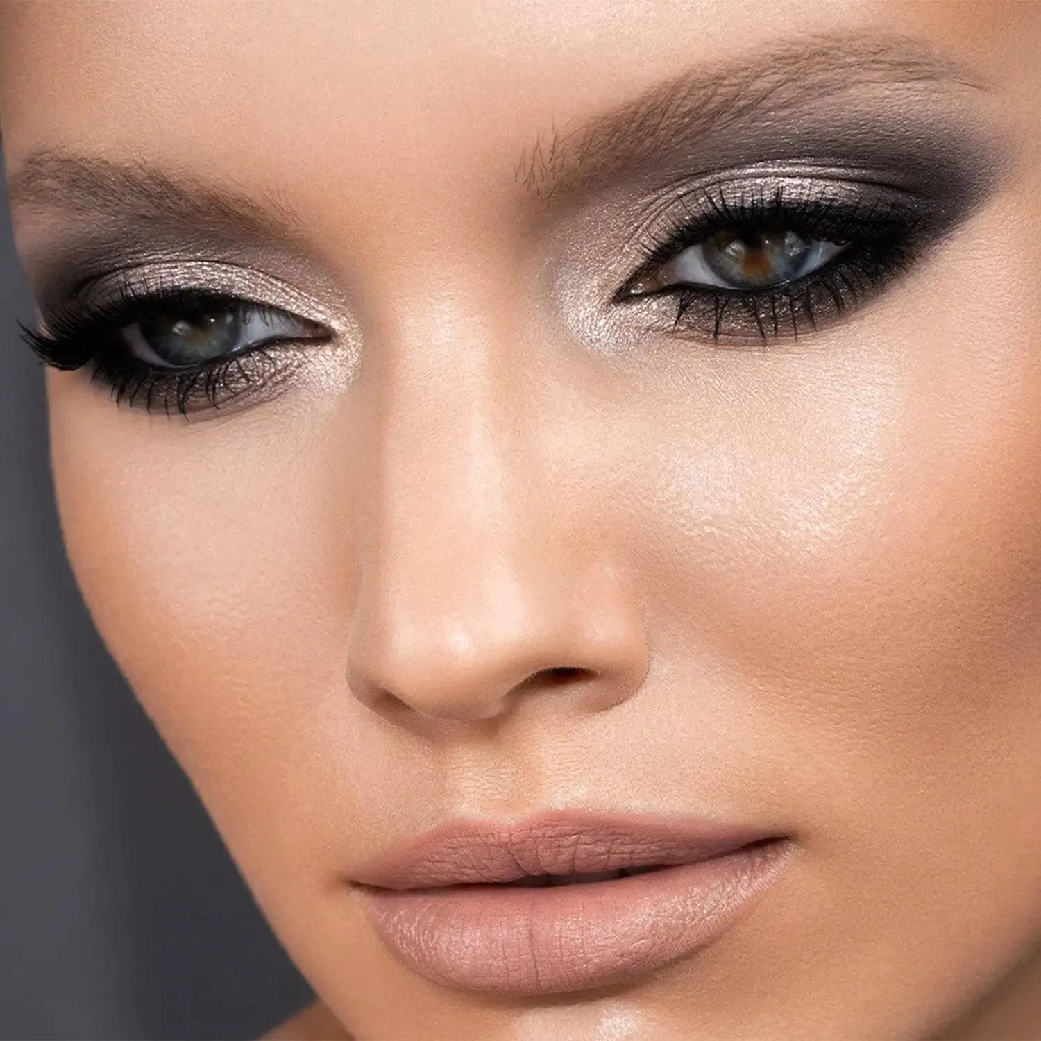 Natasha Denona Glam Lidschattenpalette 15 Töne Tag und Abend