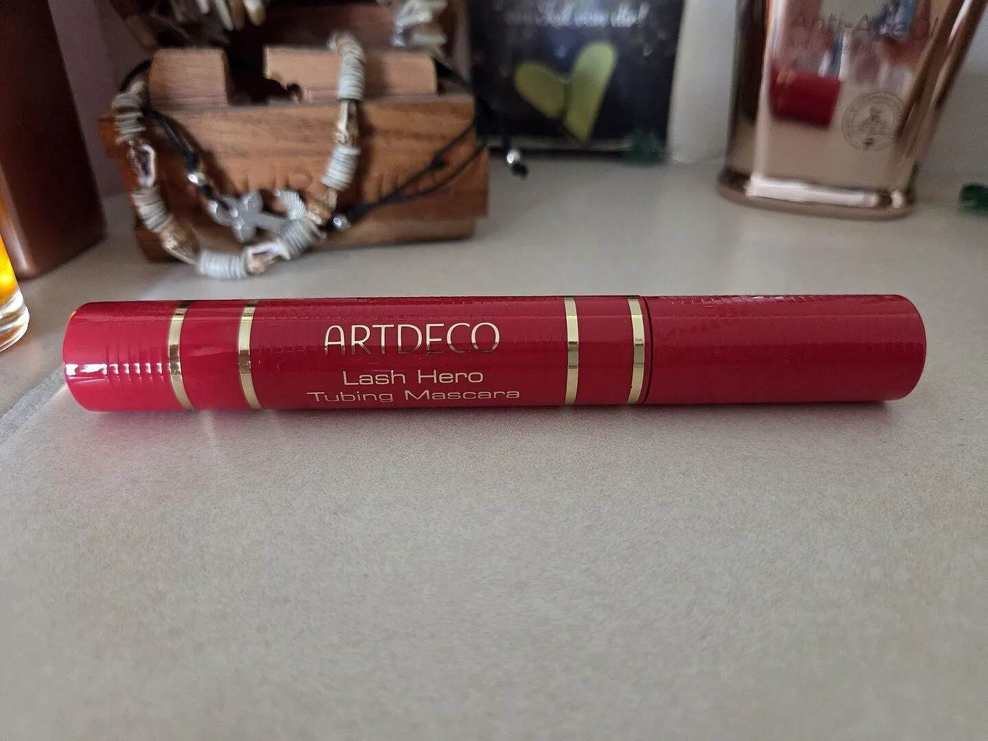 ARTDECO Lash Hero Tubing Mascara deep black wischfest