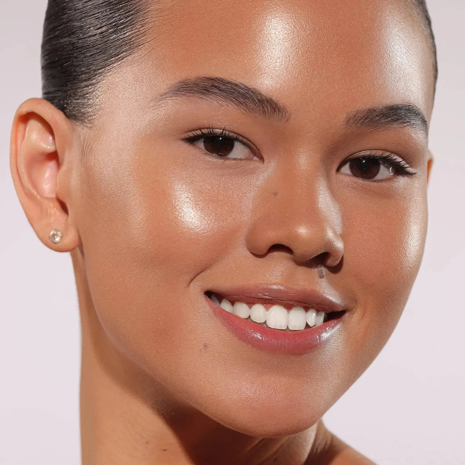 Natasha Denona Hy-Gen Glow Beautifier Puder 10g Light