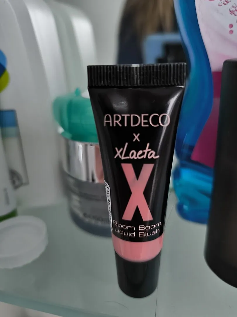 ARTDECO Boom Boom Liquid Blush 2 Genie in a Tube matt