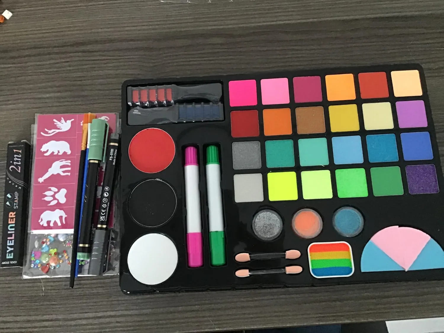 Janolia Gesichtsfarbe Kinderschminke Set 27 Farben wasserfest