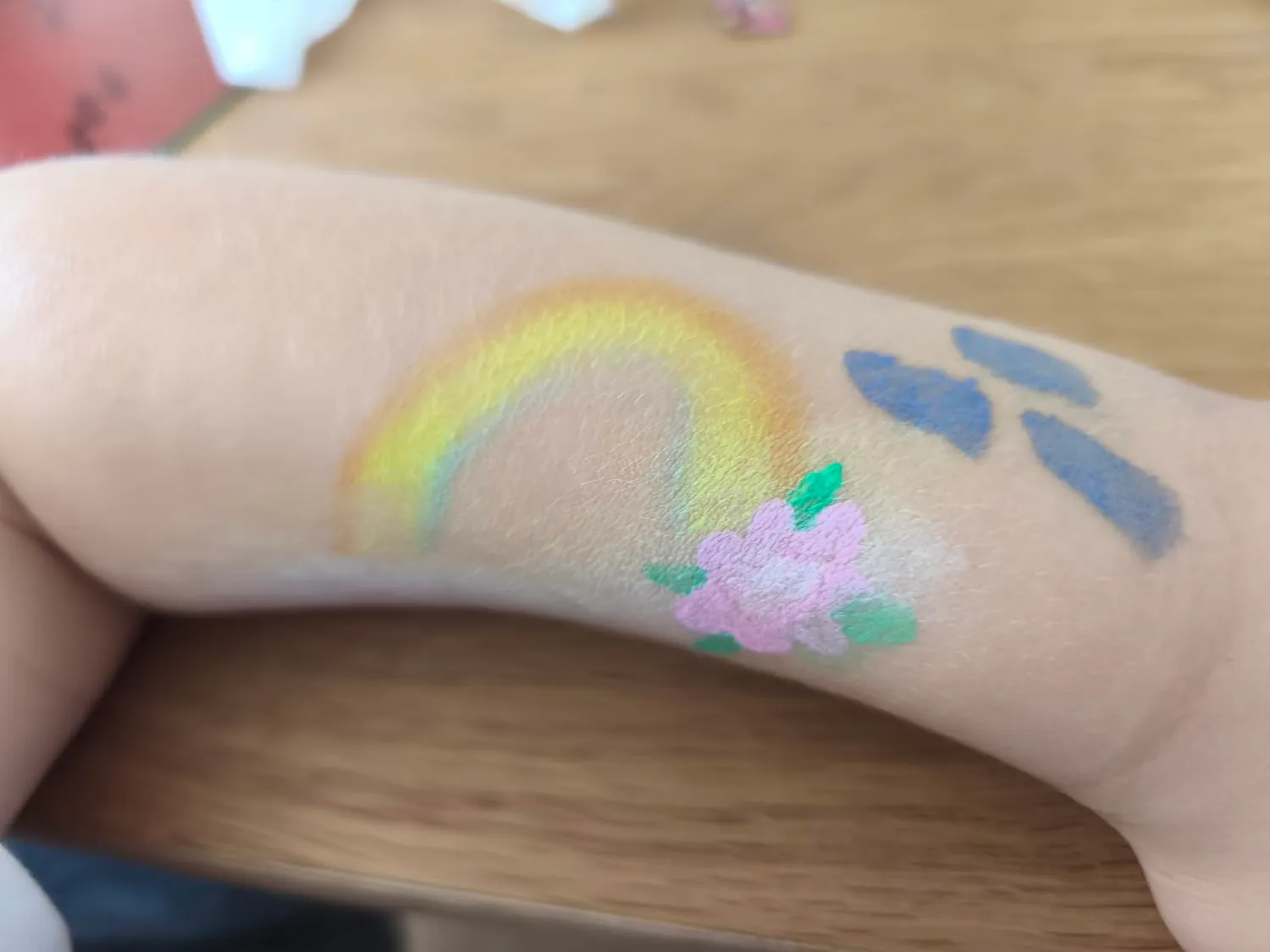 Janolia Kinderschminke Set Gesichtsfarbe 33 Farben wasserbasiert