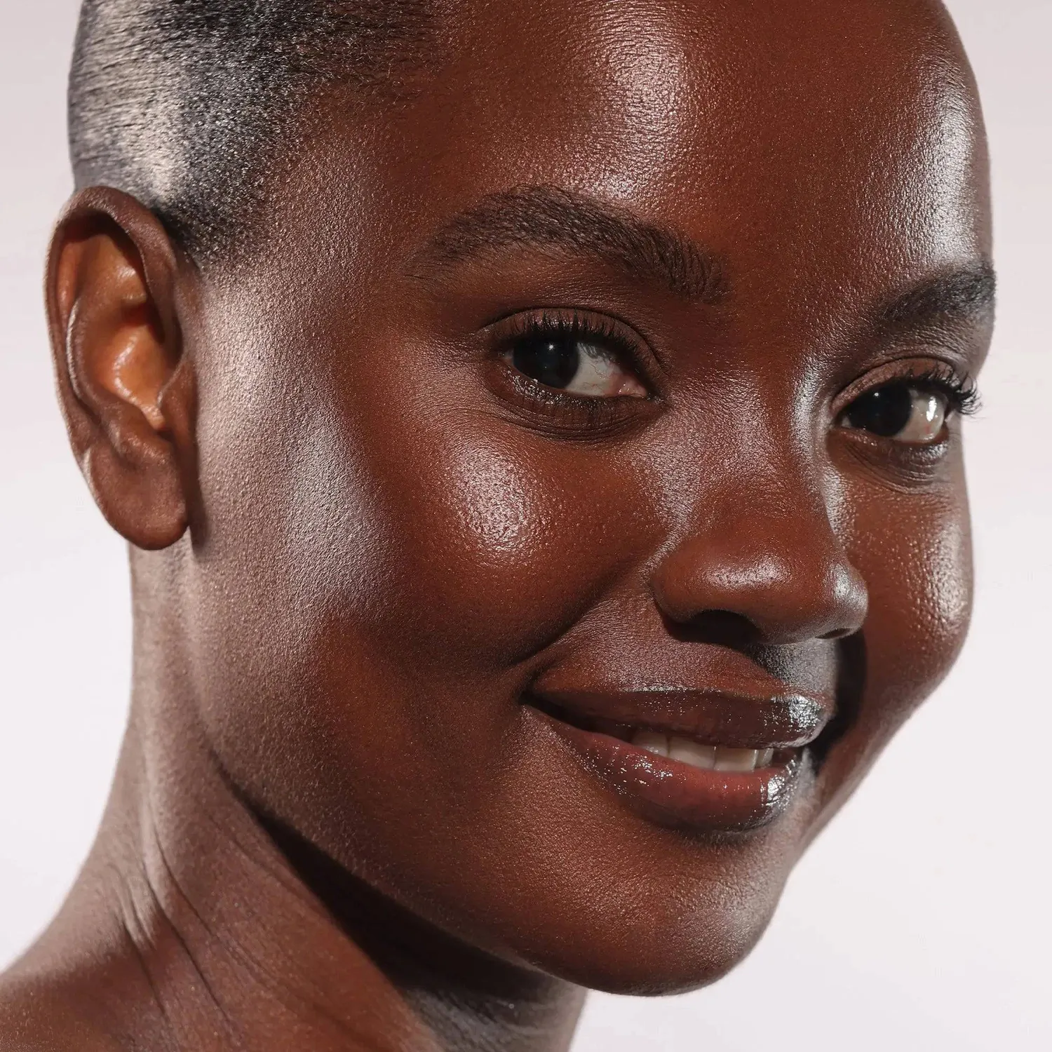 Natasha Denona Hy-Gen Glow Beautifier Puder 10g Light
