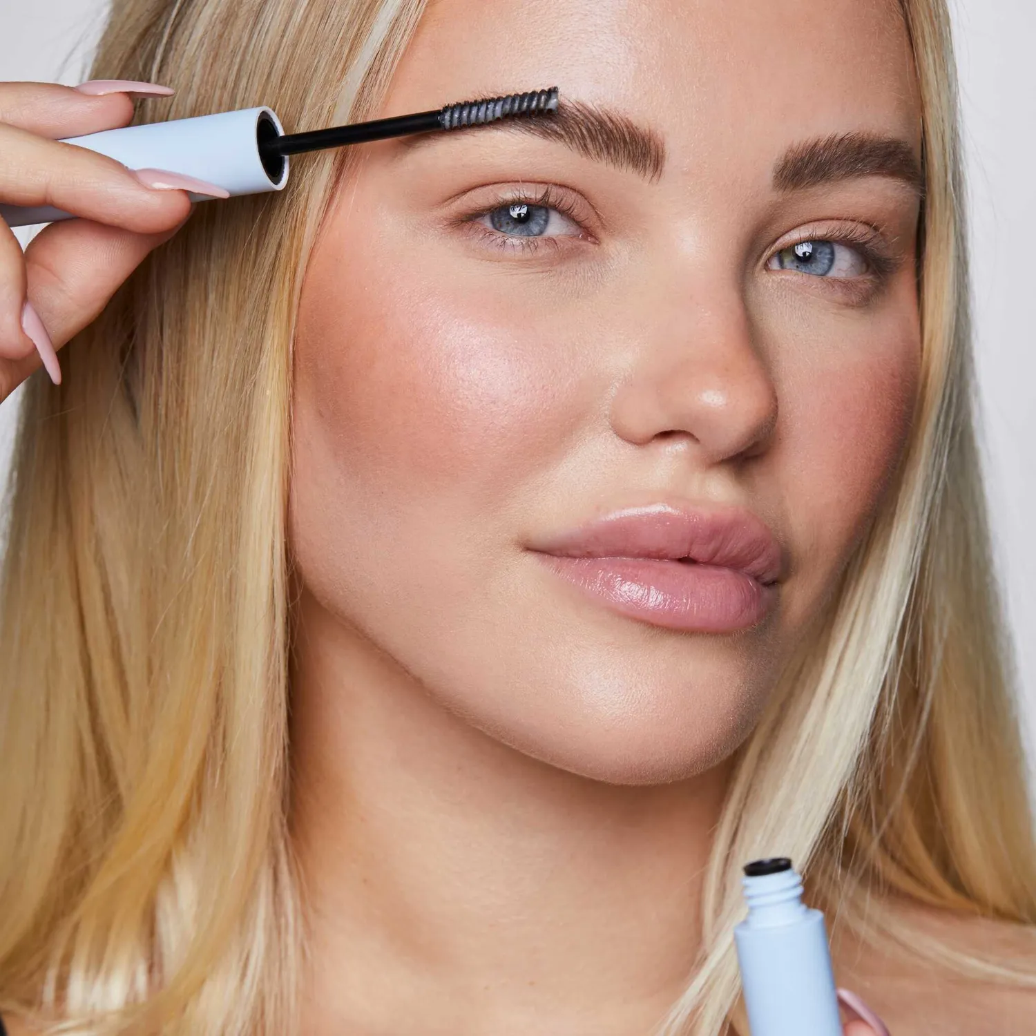 fleeky Brow Fix Augenbrauengel farblos starker Halt