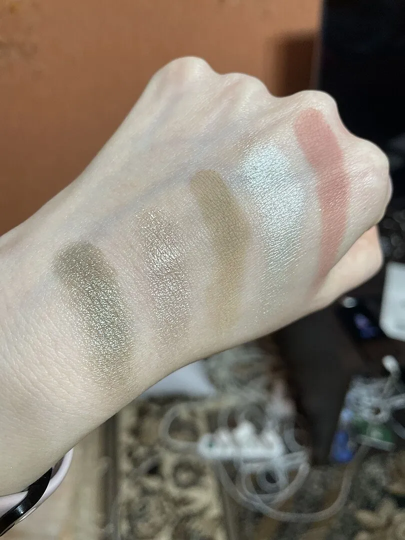 Natasha Denona Retro Glam Lidschatten Palette 15 Farben grün