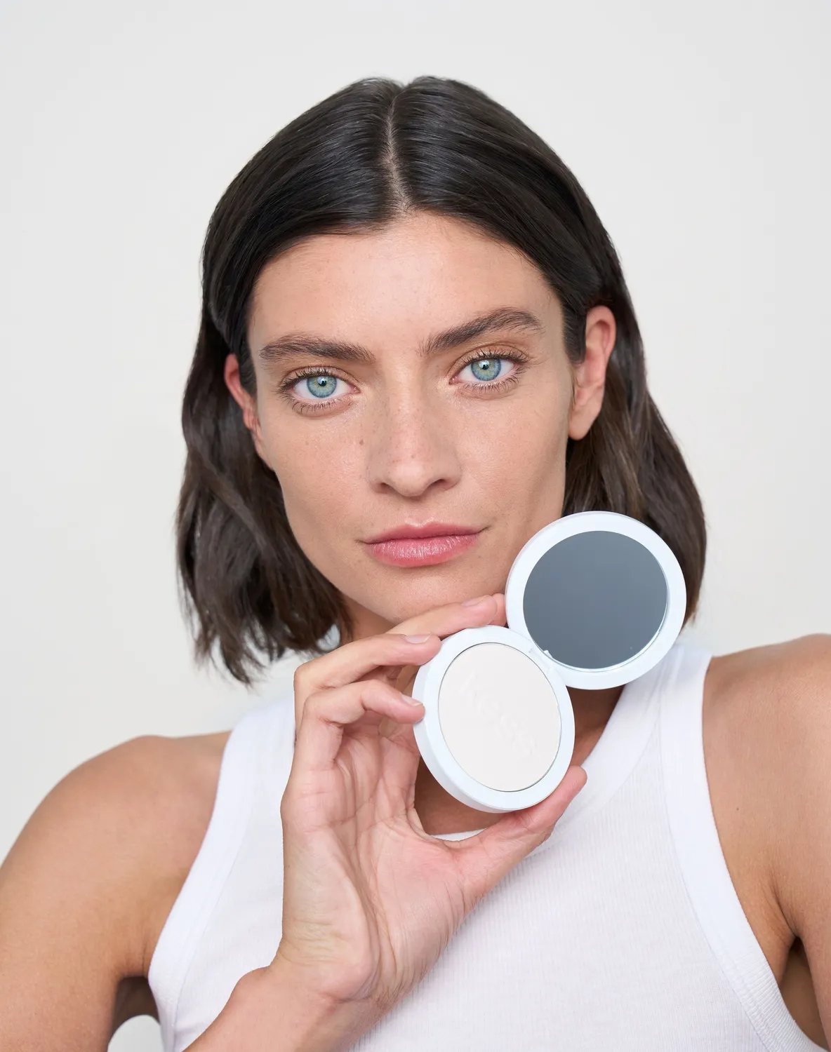 Kess Berlin Set & Blur Setting Powder Kompaktpuder