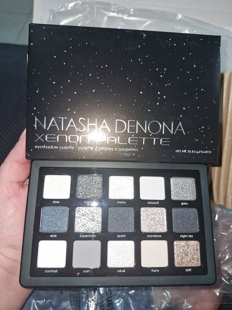 Natasha Denona Retro Glam Lidschatten Palette 15 Farben grün