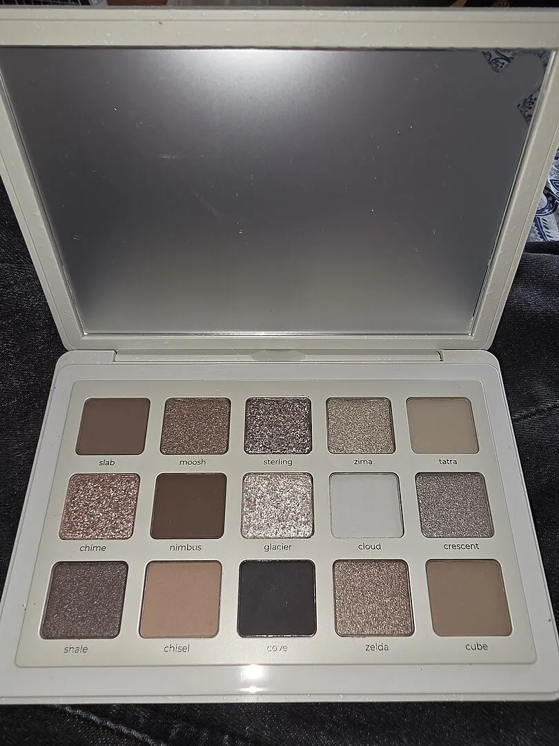 Natasha Denona I Need A Cool Lidschattenpalette 15 kühle Töne