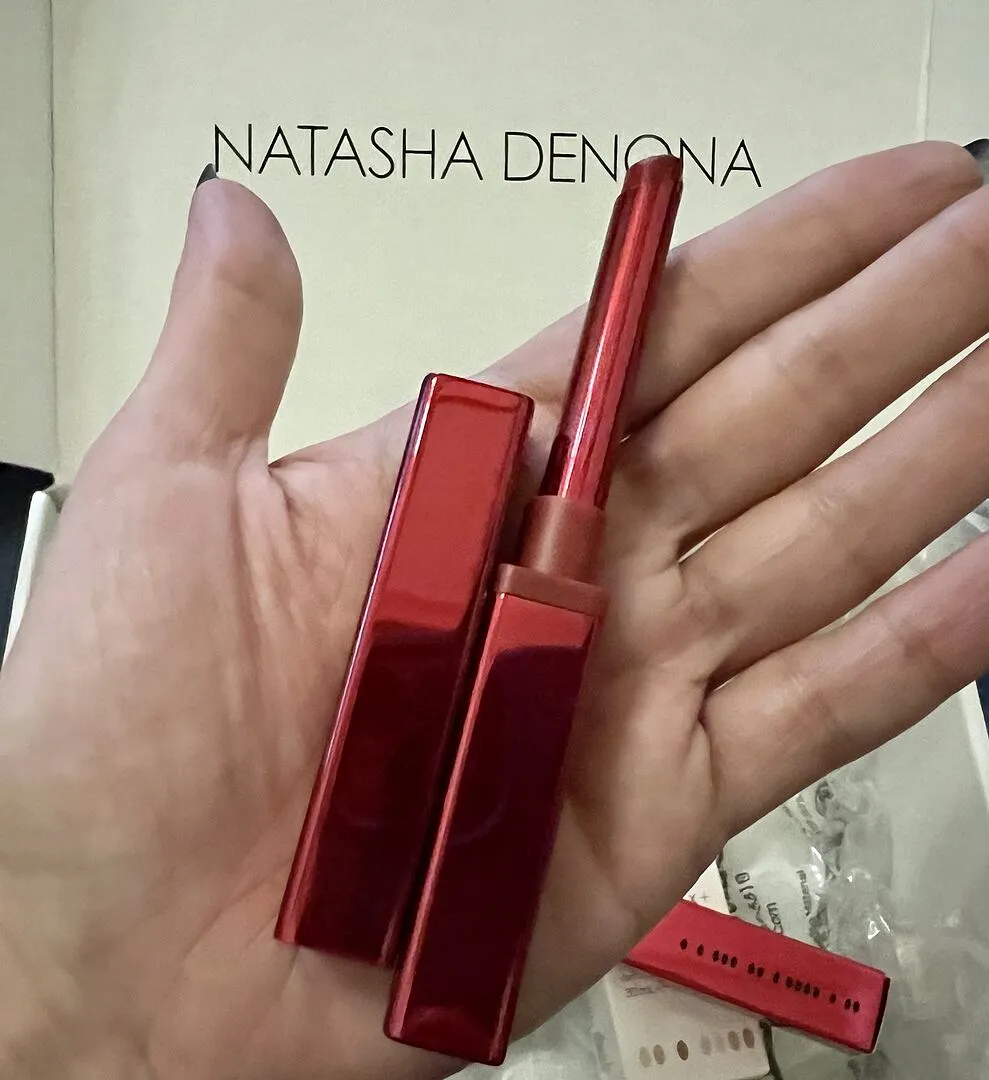Natasha Denona I Need A Rouge Lip Styletto Lippenstift Emilia rot