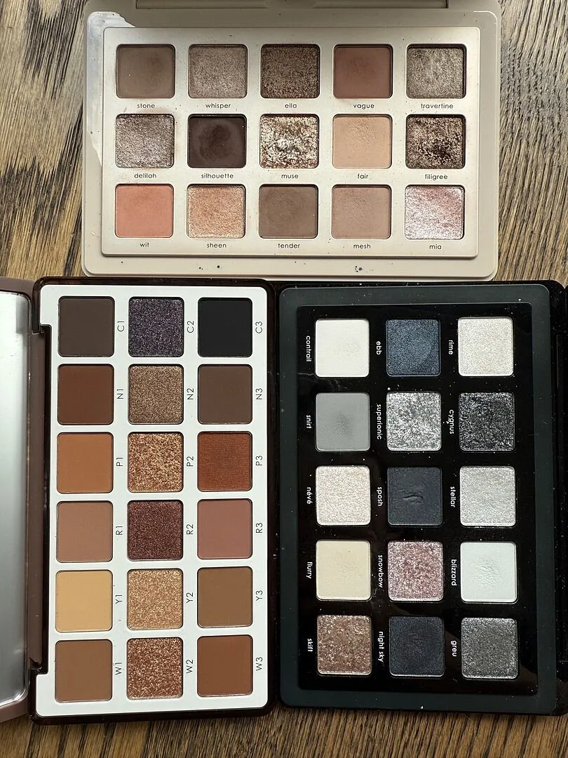 Natasha Denona Eye Sculpt Texture Tone Palette Soft matt