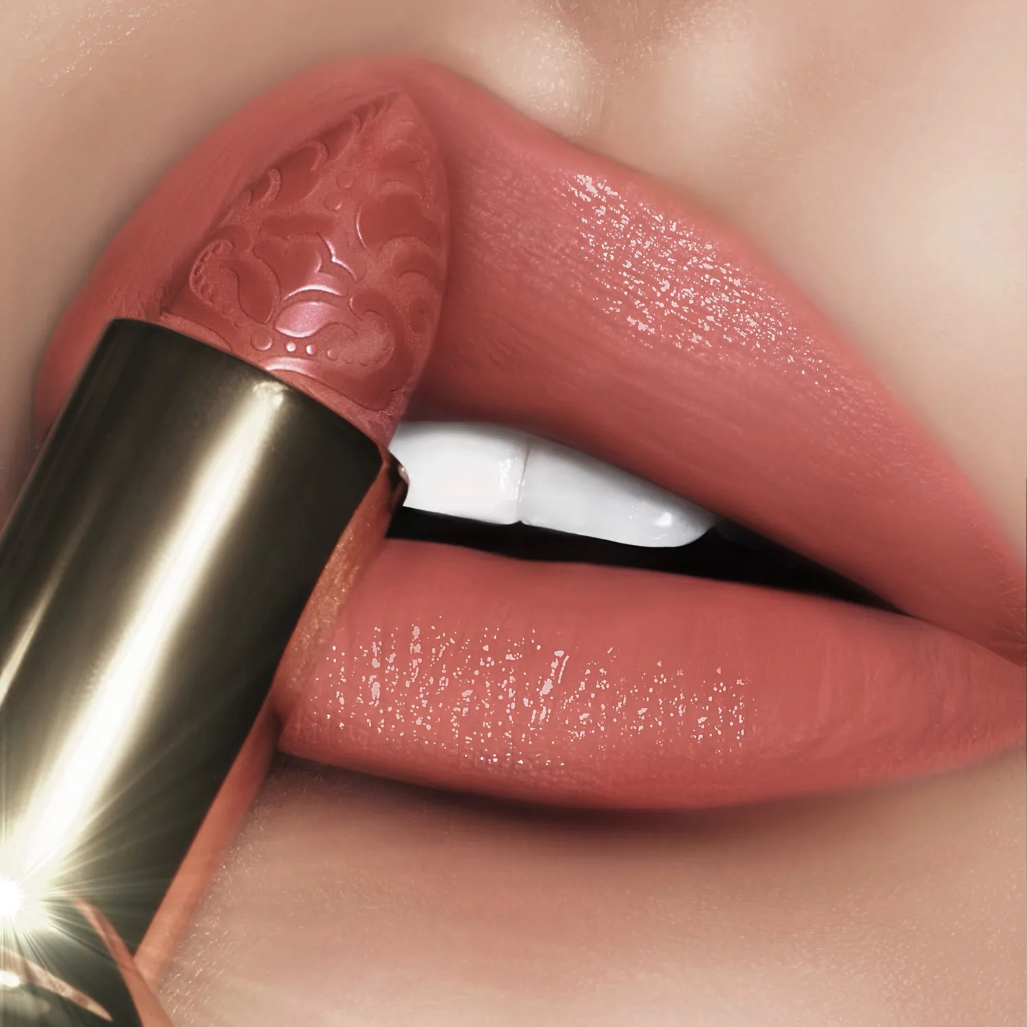 Pat McGrath Labs MatteTrance Lipstick Honey Haze Peach Beige matt