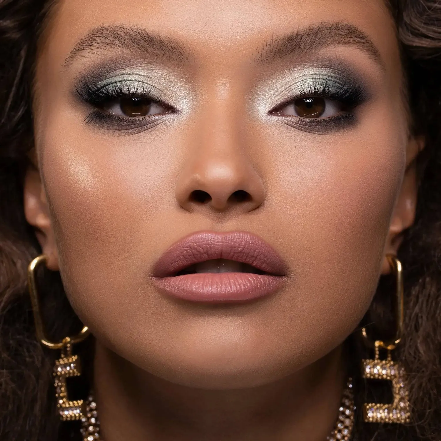 Natasha Denona Retro Glam Lidschatten Palette 15 Farben grün