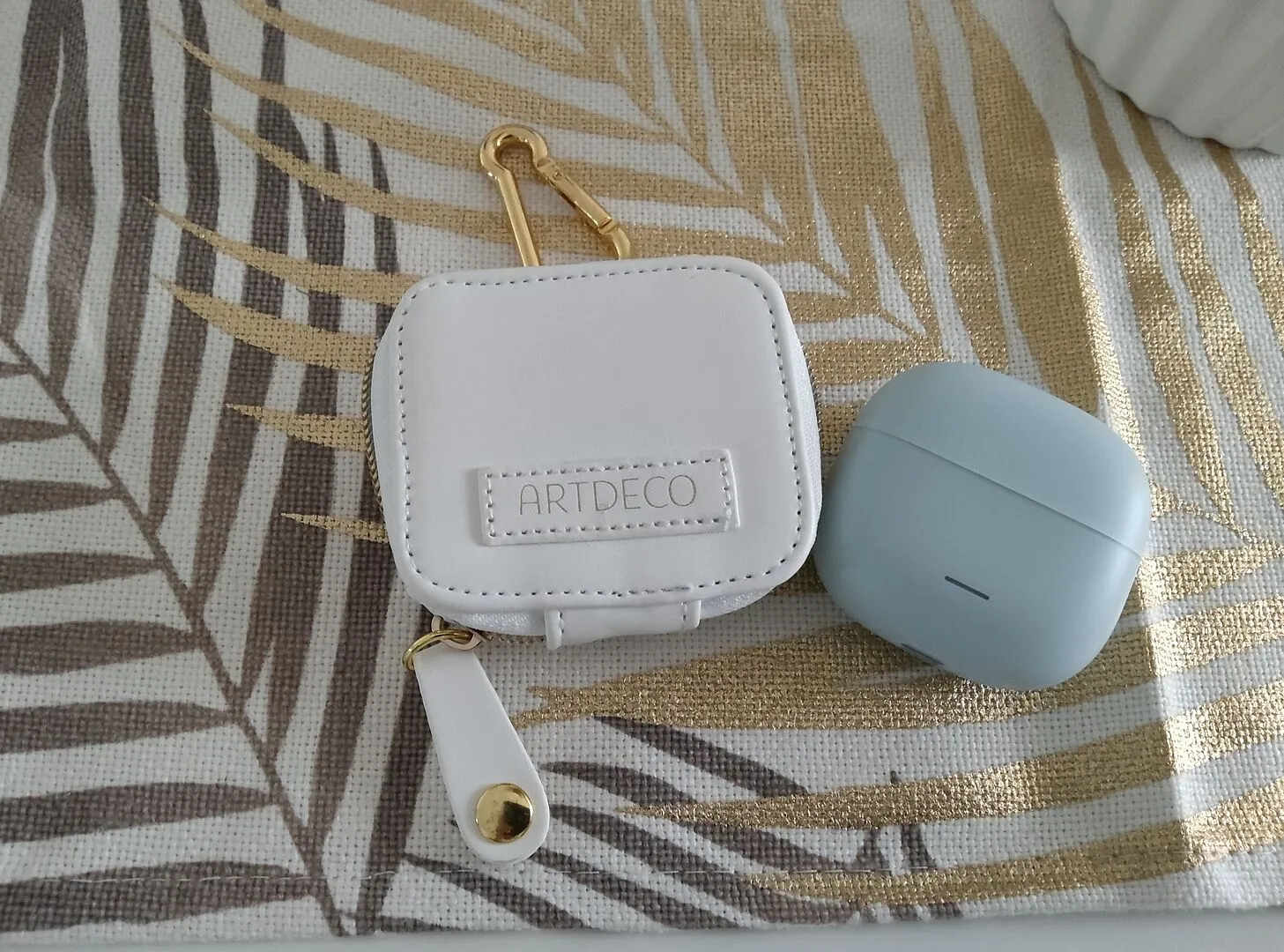 ARTDECO Earphone Case Kopfhörerhülle White Glamour