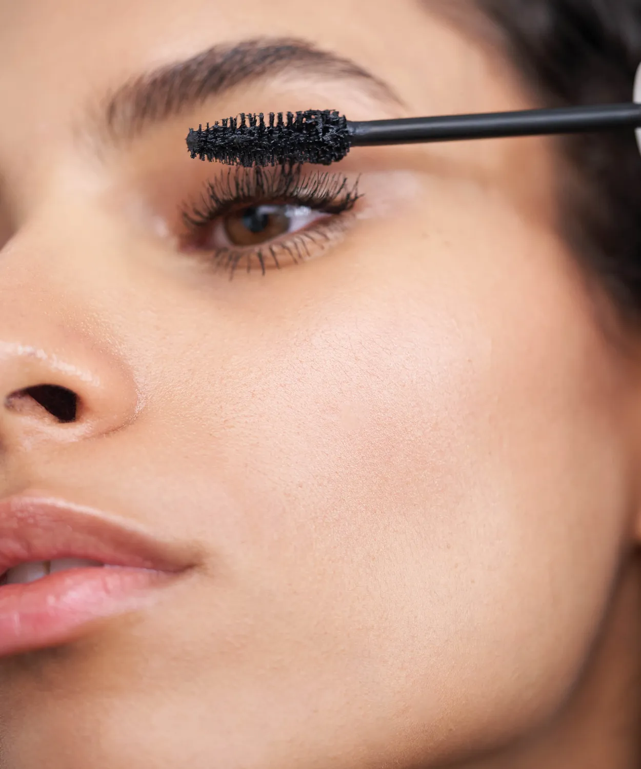 Kess Berlin Bold Eyes Set CC Cream Mascara schwarzes Finish