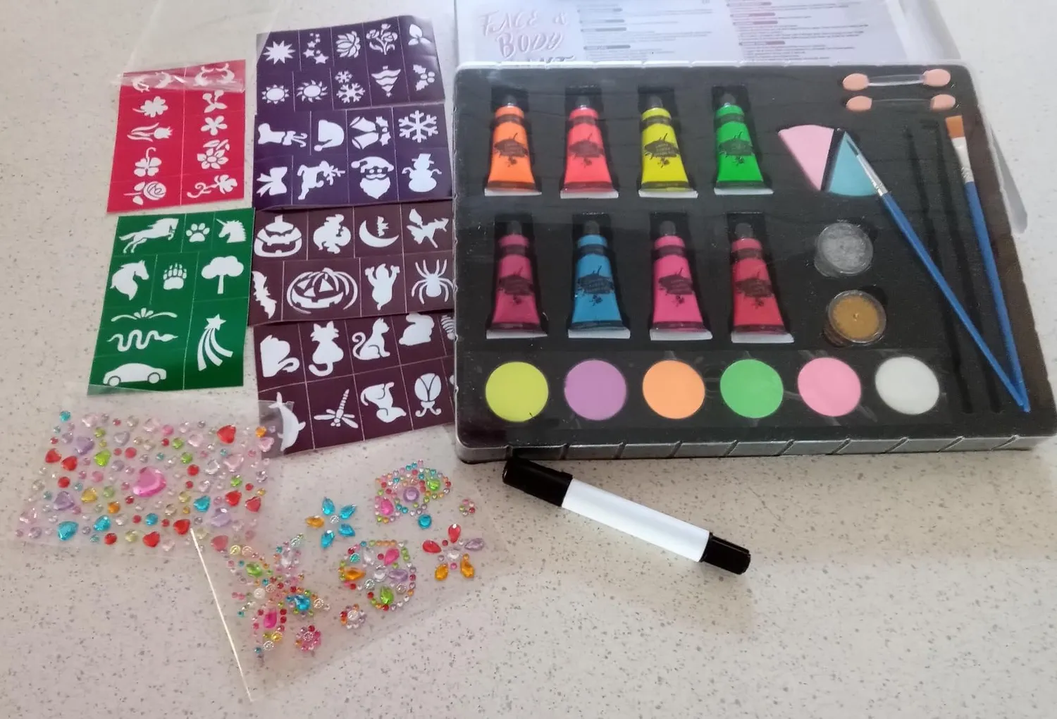 Janolia Gesichtsfarbe Kinderschminke Set 14 Farben UV-aktiv