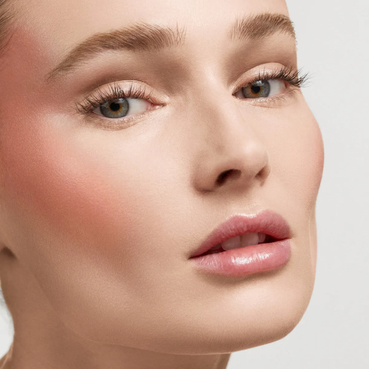 Pat McGrath Labs Divine Cream Blush Legendary Glow Sunkissed Seduction Blush
