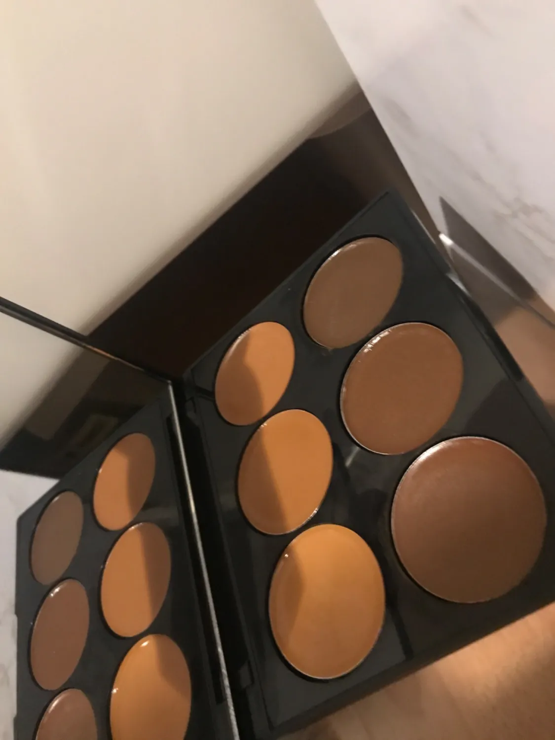 Sleek Cream Contour Kit Kontur Palette Medium 12 g matt