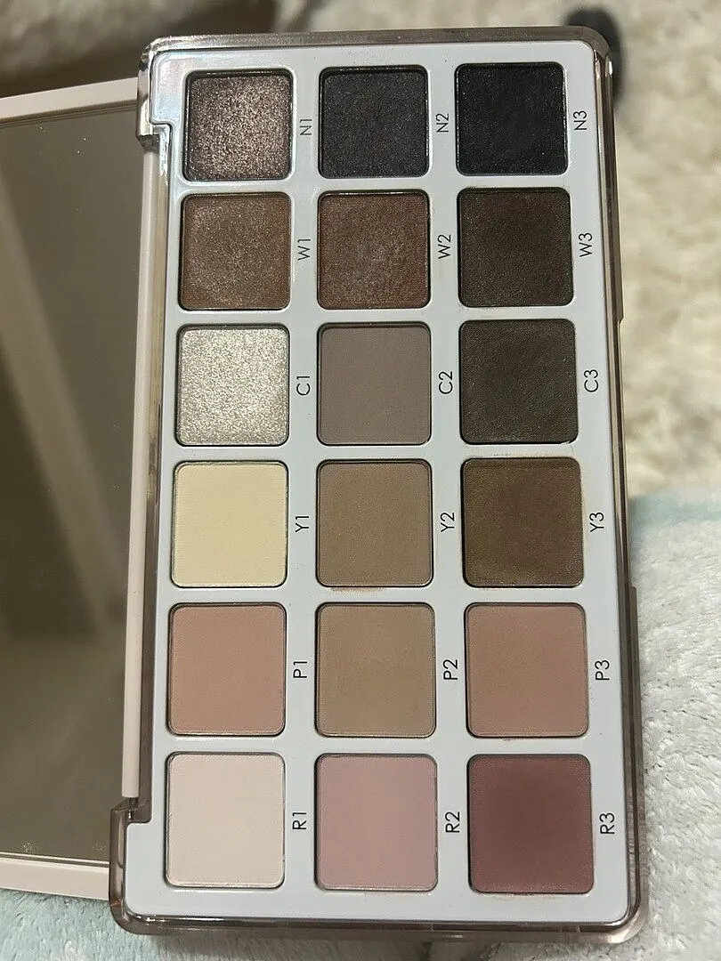 Natasha Denona Eye Sculpt Texture Tone Palette Soft matt