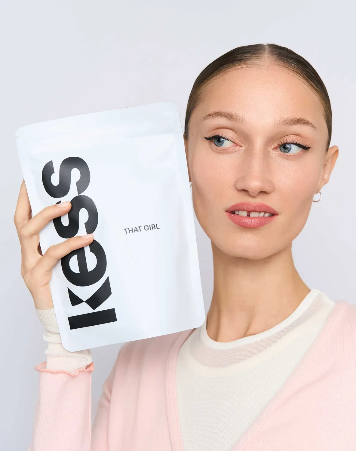 Kess Berlin Gift Bag Chronically Late Geschenkset