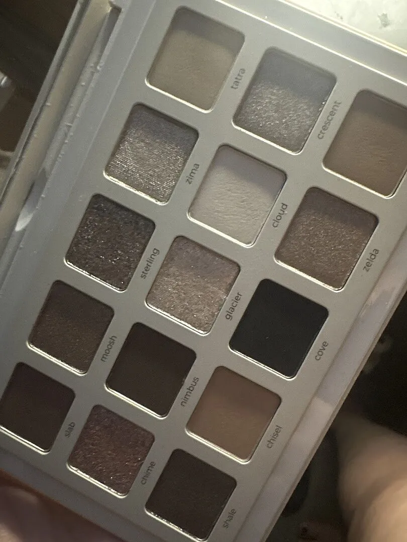 Natasha Denona I Need A Cool Lidschattenpalette 15 kühle Töne