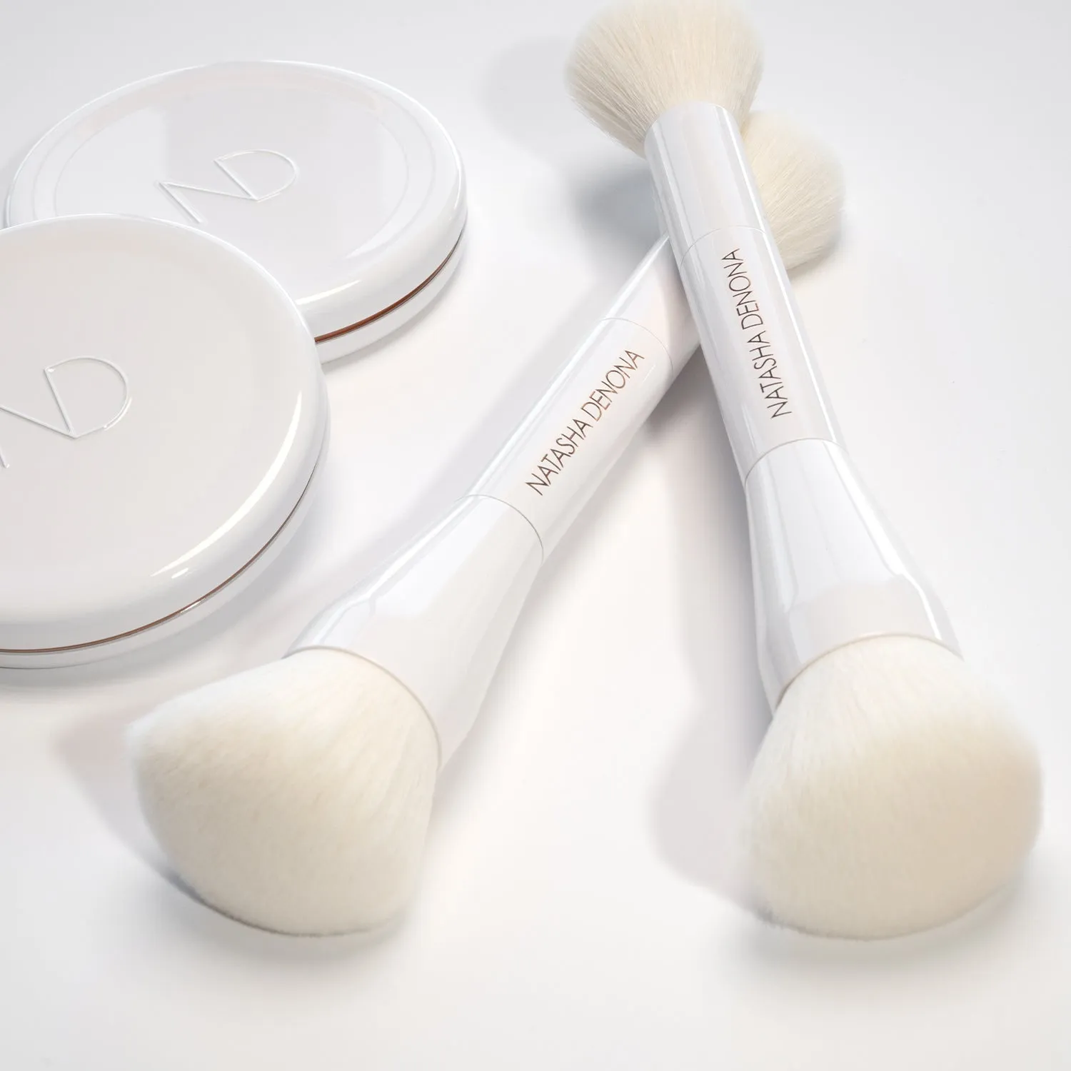 Natasha Denona HY-GEN Face Brush Gesichtspinsel vegan