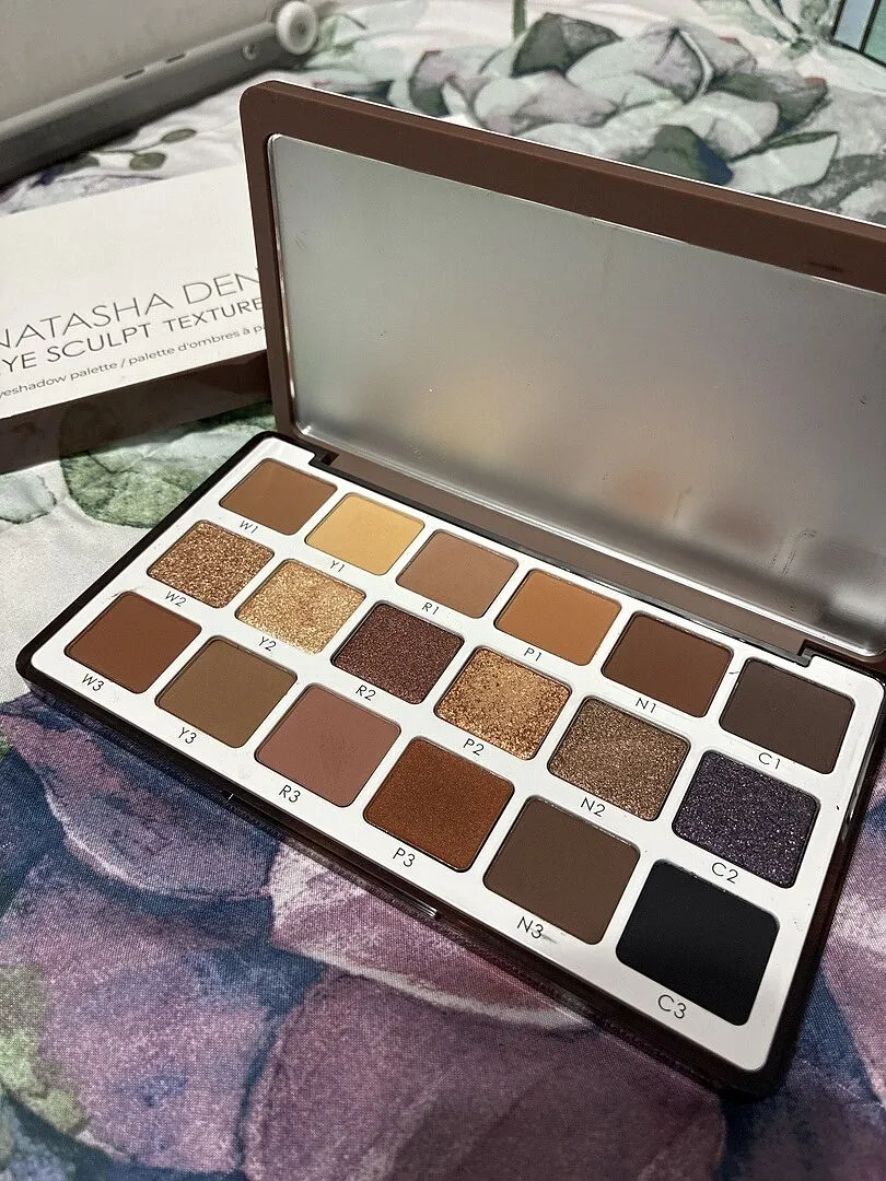 Natasha Denona Eye Sculpt Texture Tone Palette Soft matt
