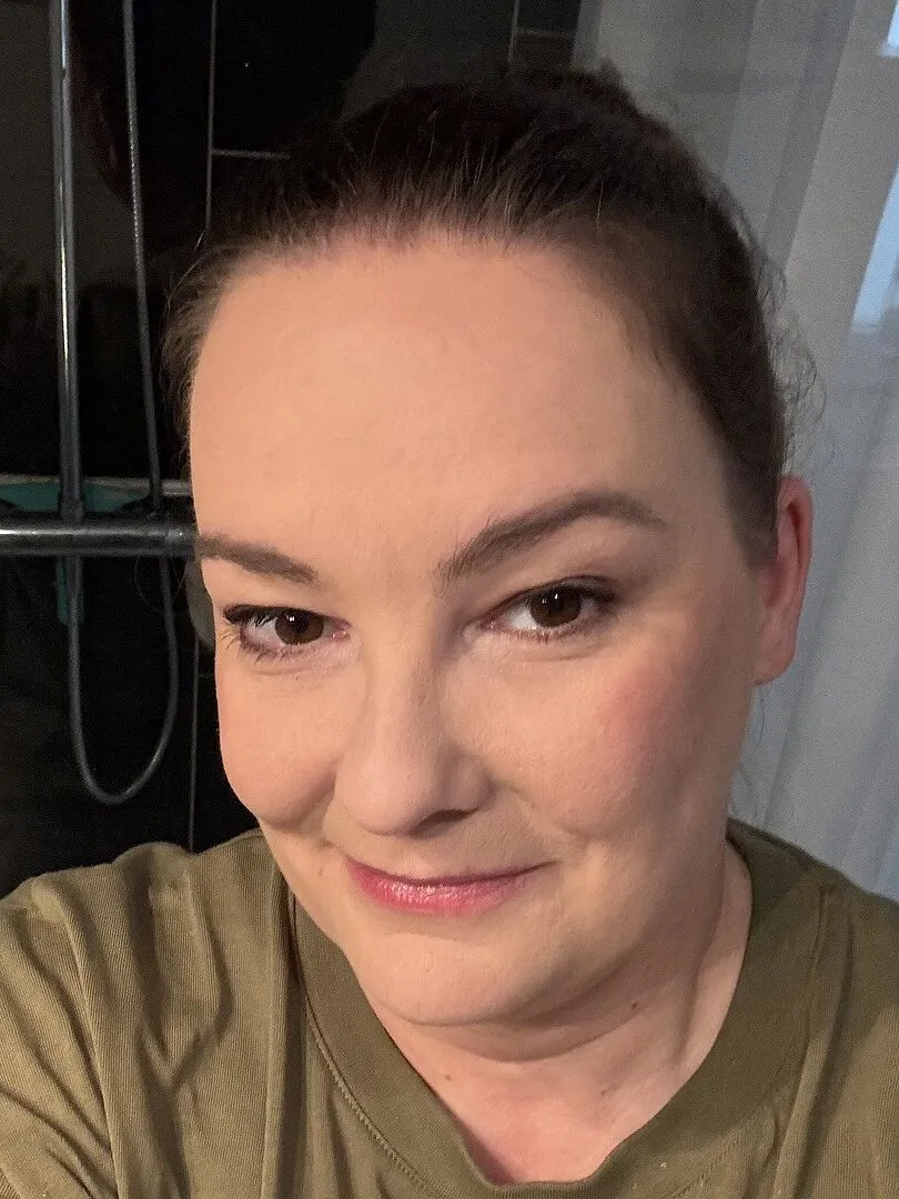 ARTDECO Perfect Matte 18 nude beige Serum Foundation matt